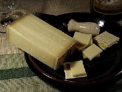 Photo Emmi Gruyere Cheese Food