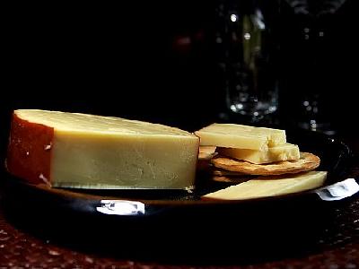 Photo Smoked Gouda Cheese Food