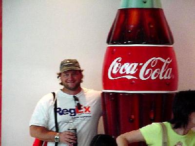 Photo Coke World 2 People