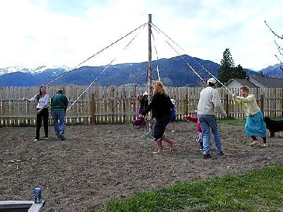 Photo Maypole 2 People