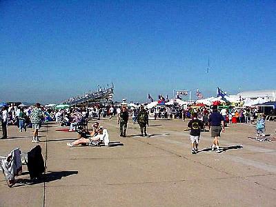 Photo Miramar Airshow 3 People