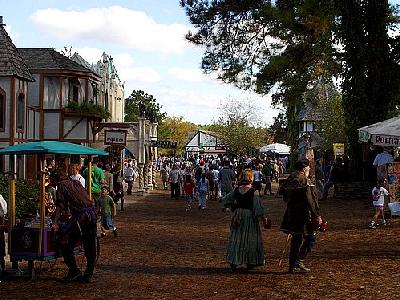 Photo Ren Faire 2 People