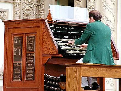 Photo Organ Travel