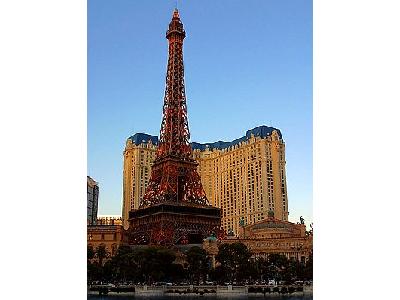 Photo The Eiffel Tower In Vegas Travel