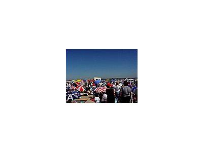 Photo Small Miramar Airshow 4 People