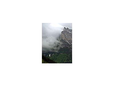 Photo Small Clouds Over Glacier Travel