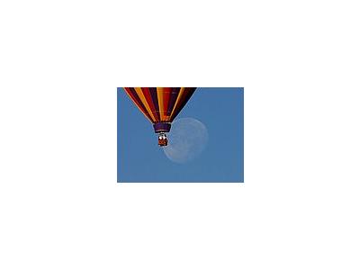 Photo Small Ballon And Moon Vehicle