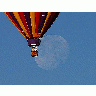 Photo Ballon And Moon Vehicle title=