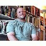 Photo Small Man 4 People title=
