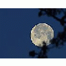 Photo Small Winter Moon Space title=