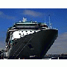 Photo Small Cruise Ship Vehicle title=